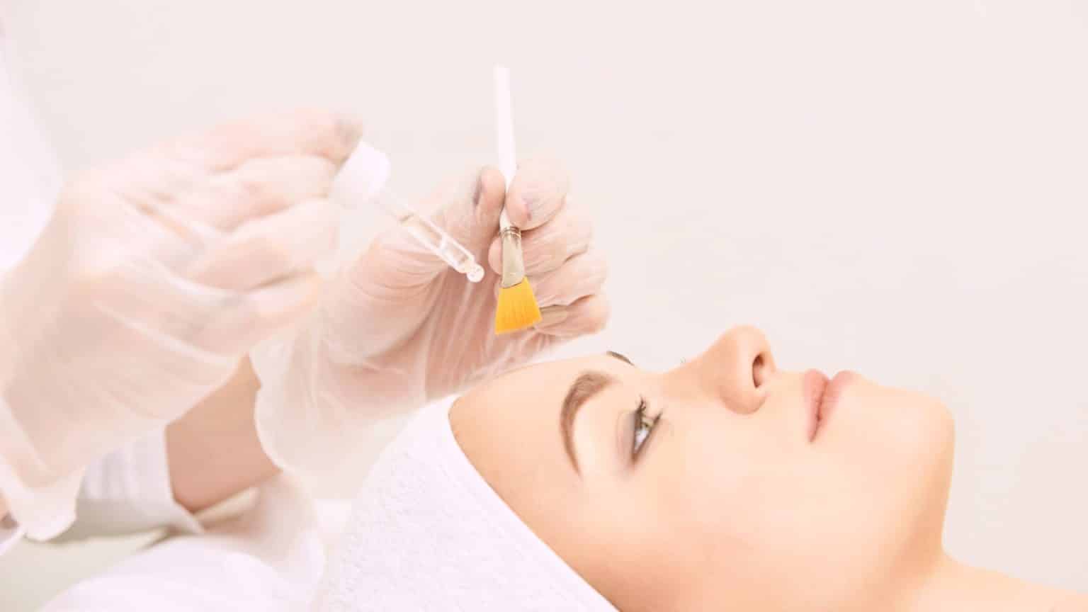 Which is better, chemical peeling or laser treatment